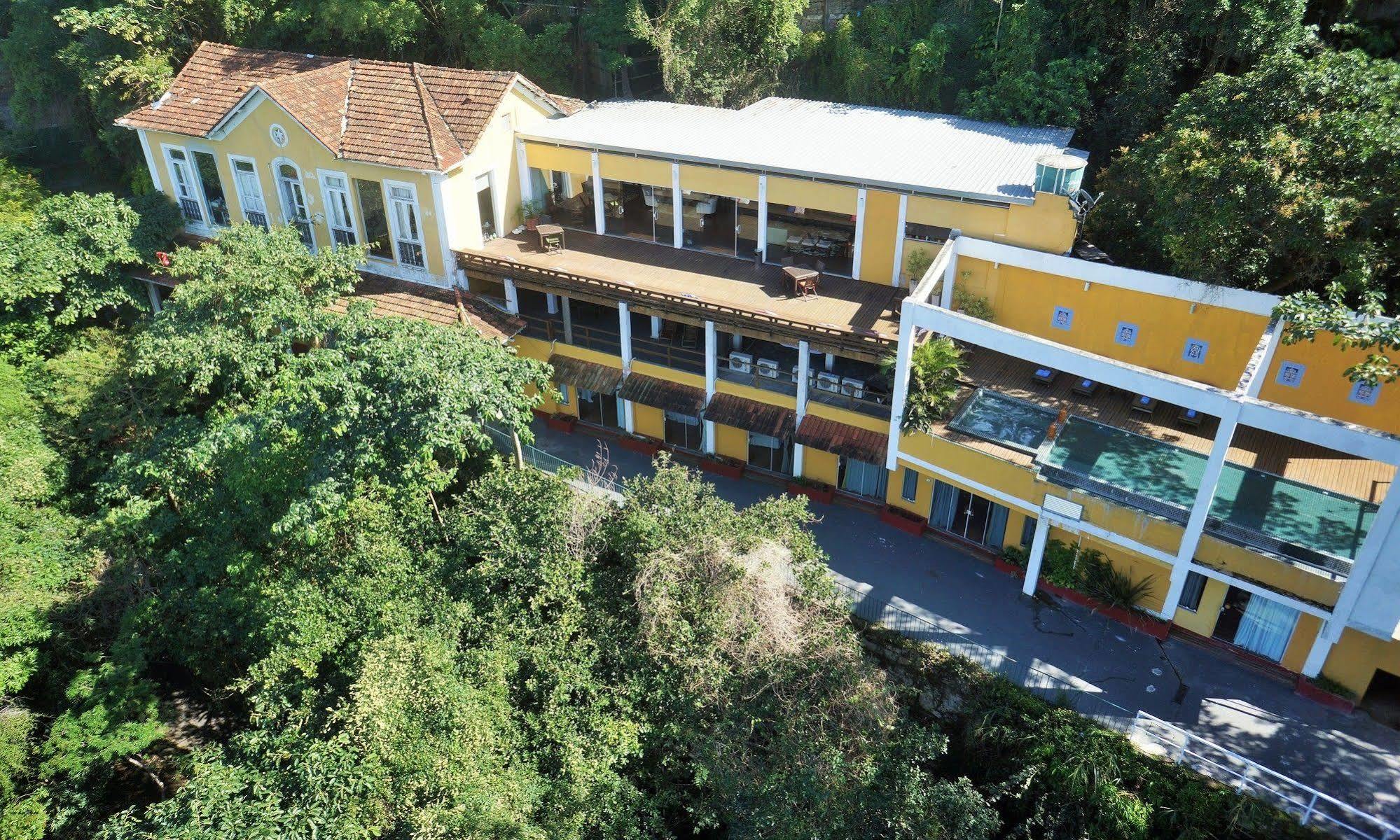 Pensión Altos De Santa Teresa